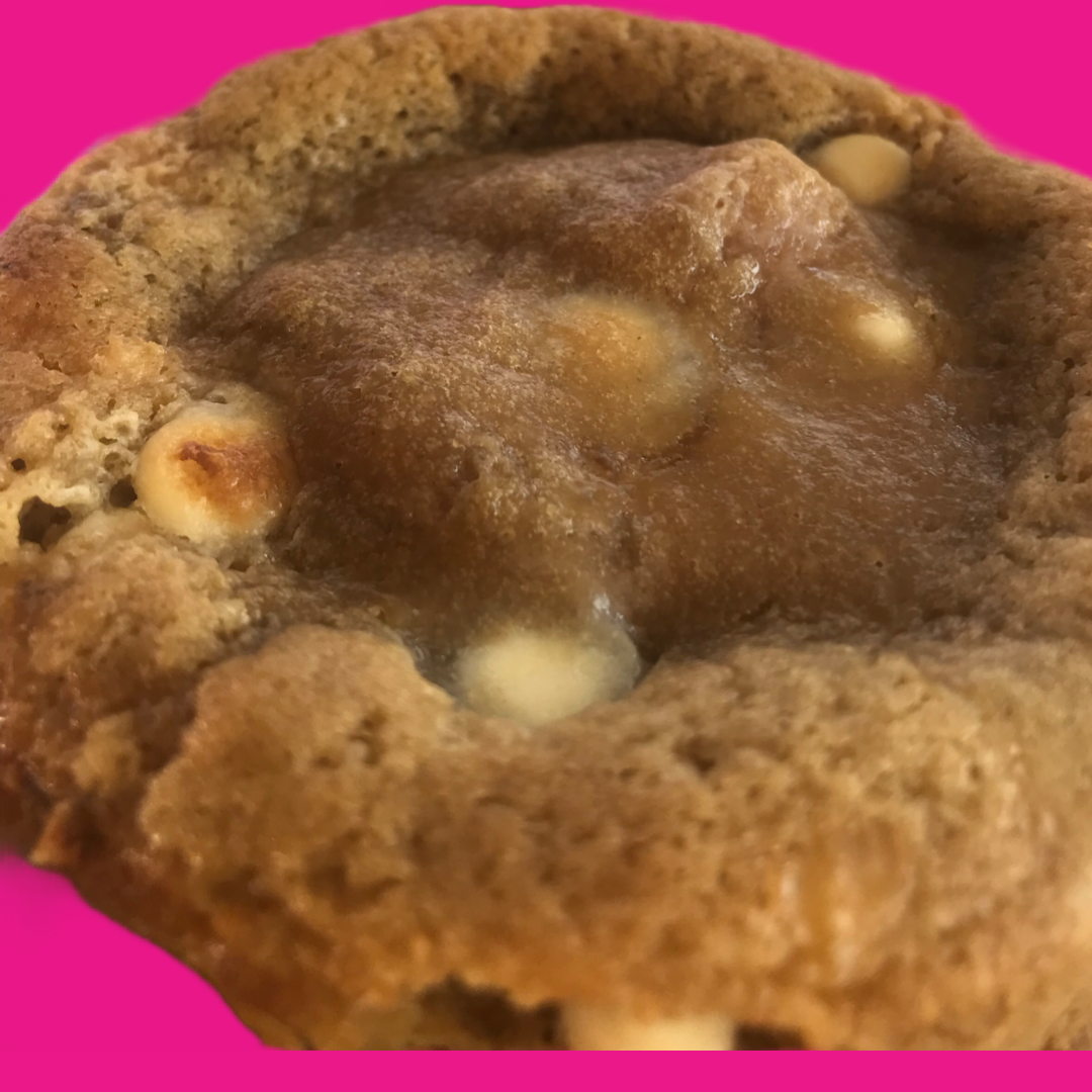 Nutty Monkey – White Chips, Chunky Peanut Butter Banana Carmel Stuffed Wafers cookie